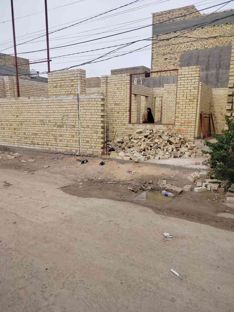 #هــيكل #للبـــيــــع 
غــــــرف    ومـــطبـــخ   وســـــتــــقـــبــال   وكــلــدور  ومـــــجـمــــع 
صــــحيـــات   وطارمـــــه 
عـــنــــوان حـــله   حــي الصــحه  شــــارع المحوله قرب ماريـنه 
المساحٌــــة    100 مــــــتــــر  
طـابـــــــــو   زراعــــــي سنـــــــــد 25 
#للاســـــتــــفـــسار
#مـــــــــكتـــب #عــلـــي #التــمـيـمـــي #الـلــــعقـارات
#اتصــــــال #عــلـــى #الـــــواتــــــــســـــاب 👇 👇 فـقـــــــط 
و عـلـــــى  رقــــــــم الــــــهاتــــف ...... *********** 
#اشـــعنــدك #اللــبيع #او #اللإيـــجار #دار #هــيكل #قـــــطع #بـــستــان  #مــزرعـه #دار #مطلــــــوب #الـمصــراف #دار #قـسـاط دزه #مــعـه #ادق #تــفصــــل #والـصــــوار
