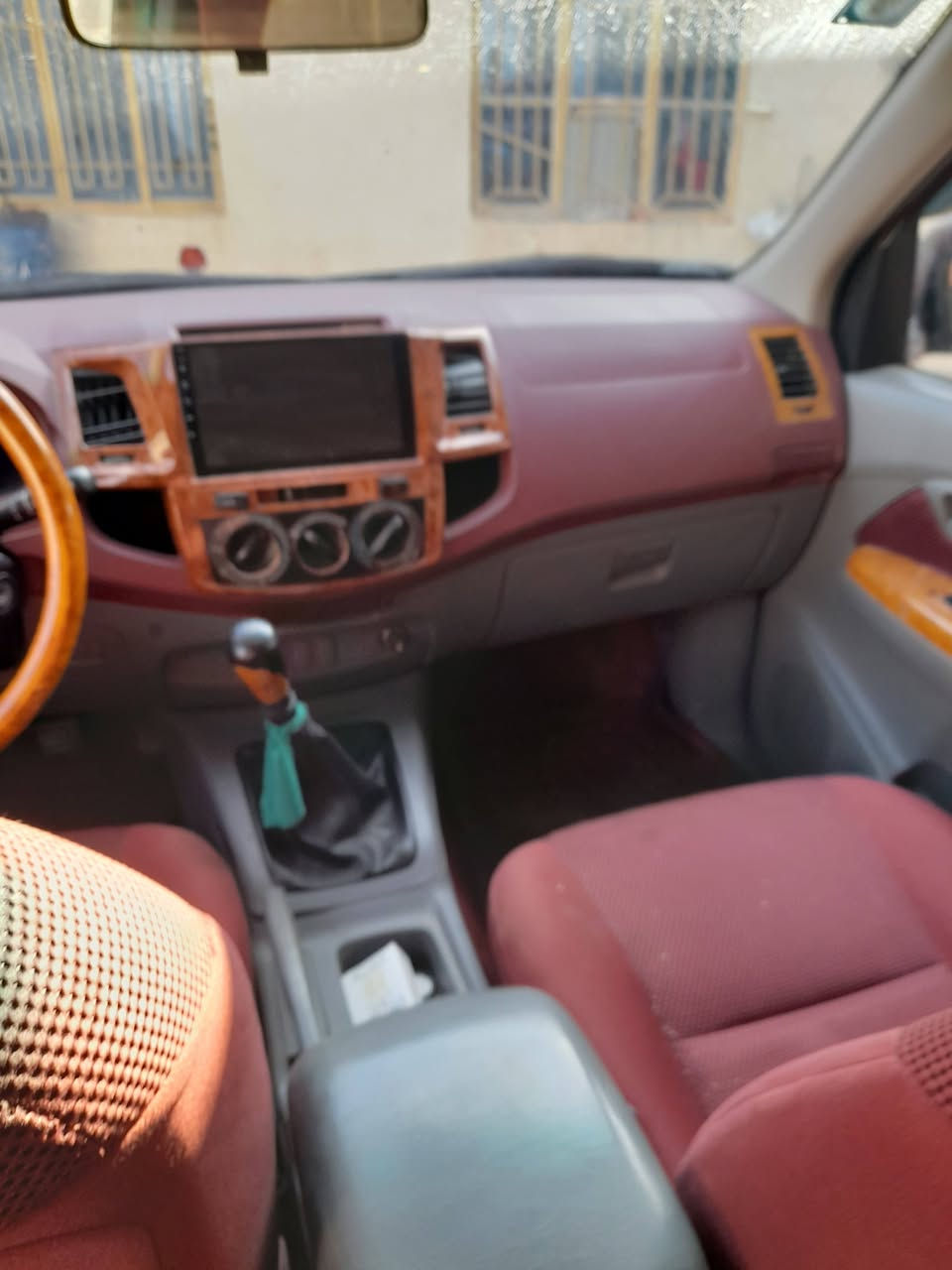 سياره  فلاونزه  لبيع    2009      رقم  واصط         ***********
