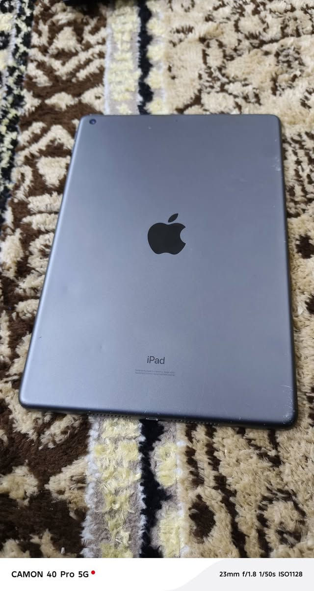 ايباد 7
جهاز نظافة 95% 
ذاكرة 128
لا فتوح ولا مصلاح جهاز مكفول بطارية 77
السعر 150 
تواصل راسلني واتساب *********** 
او علق واني اراسلك
