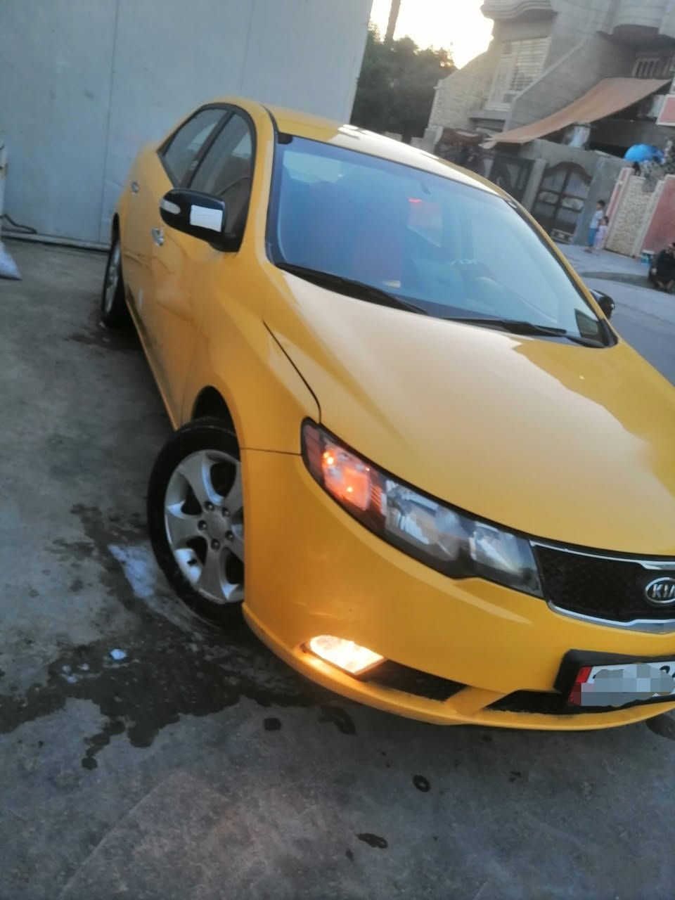 السلام عليكم فورتي مديل 2009 دخول جديد كص جنطه شغل مظبوط مكينه كير تبريد كهربائيات كفاله متوم نينوى ارقام وسنويه انكليزي سعر ٥٠ وبيهه مجال مكاني بغداد رصافه *********** بيع او مراوس سعر ٥٠ وبيهه مجال
