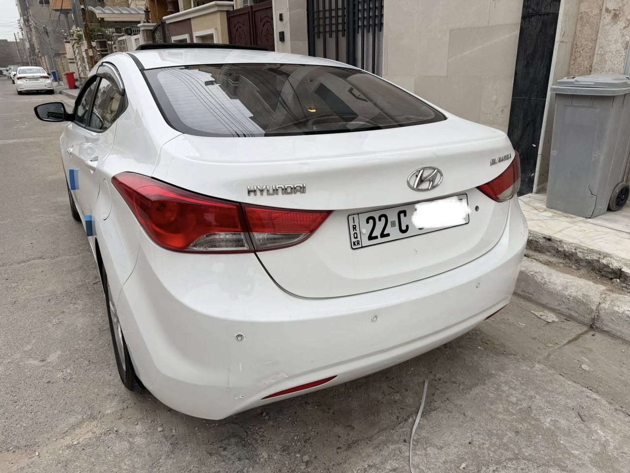 السلام عليكم هونداي النترا موديل 2013للبيع خليجي
محرك 1600 دوش مكفولة من الصبغ 

مواصفات داخل لونين تحكم انظمه قيادة 

مري شفط اشاير بلمري 

ماشيه 120الف حقيقي 

سياره رقم أربيل دولي  باسمي سنويه 

هزه وفحص جديد 

سياره جاهزه من كير مكينه على وضع الشركة حداديه كهرباءيات تبريد تخم تاير 

مكان السياره بغداد_حي الحسين قرب مطار بغداد الدولي 

السعر 118$$ وبيها مجال

رقم الهاتف ***********
