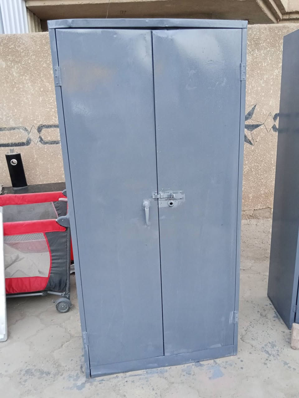 للبيع
***********
***********
معرض الزهراء نهاية شارع البعث
