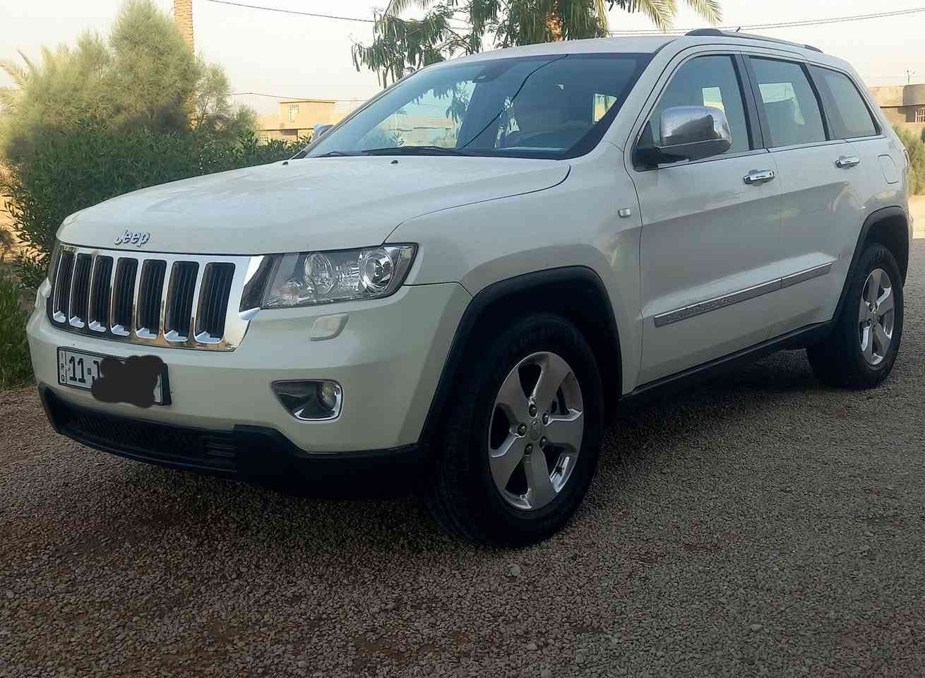 موديل 12 خليجي3قطع رش بدون دواخل.دواخلها جديده شركه كير محرك كفاله رقم بغداد فول مواصفات عدا الفتحه.السعر140وبيهامجال للأستفسار***********
