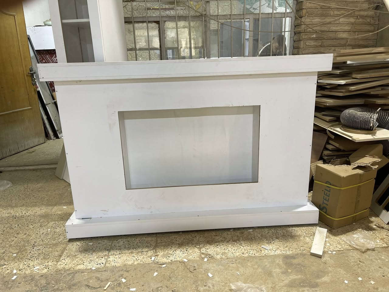 السلام عليكم
متواجد للعمل خلفة ديكور ومساعد الشغل هذا كدامكم شغلنة وقيمو التواصل ***********
