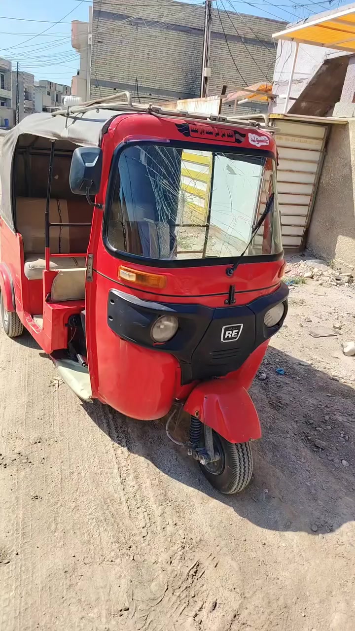 سلام عليكم
تكتك للبيع 2018 مرقم كامل تحويل 

سعر 5500 وبي مجال 
مكاني بغداد مدينه 
تكتك نضيفه تجي وتشوف 
*********** 
هذا رقم
