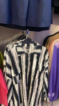 قمصان نسائية • مقاسات وألوان • توصيل المحافظات