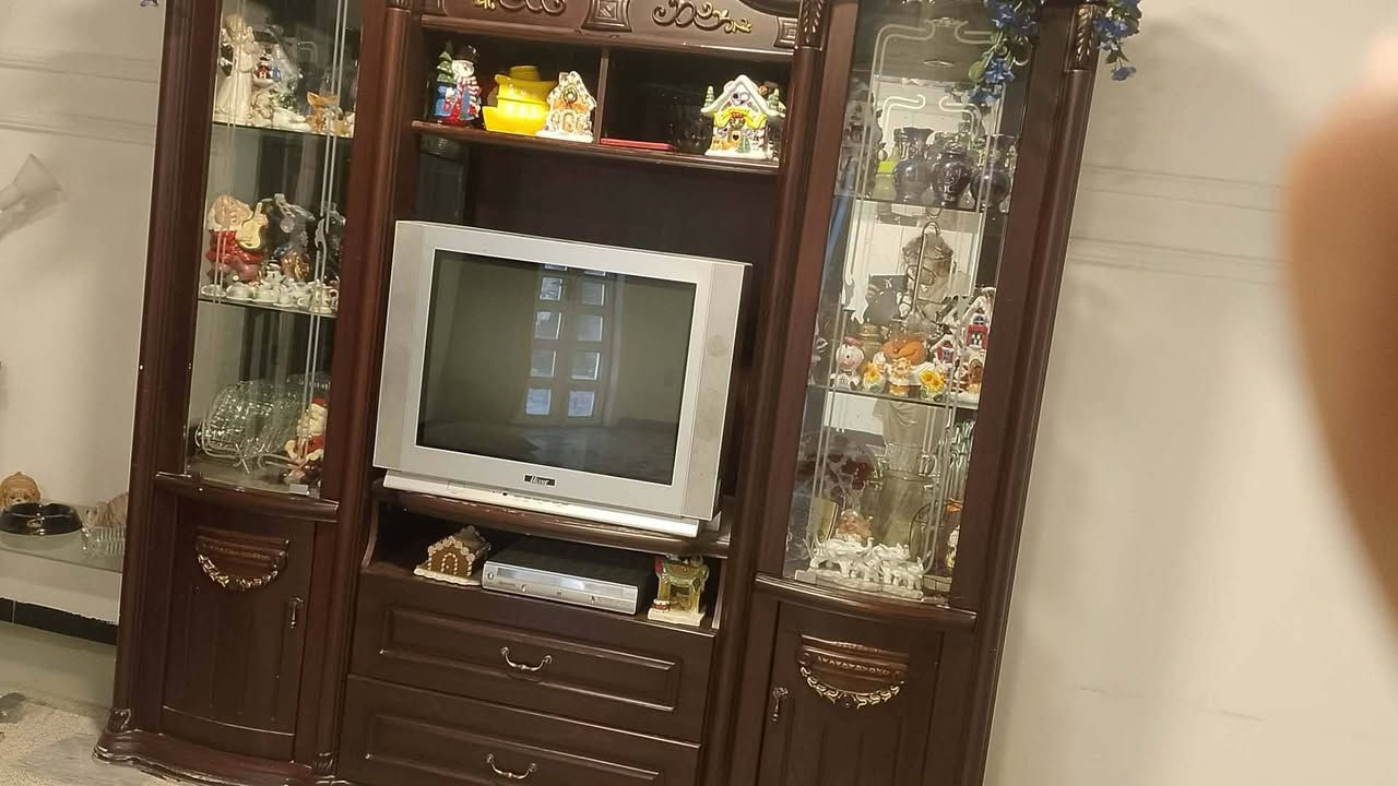 اغراض بيت للبيع بيع مستعجل لان ديتحولون 
غرفة نوم تركي فصال صاج السعر 400 وبيها مجال 

طخم ديوان 9 امتار  خشب عراقي السعر 200وبي مجال 

بوفيا خشبها تركي داخلها ضوء 
السعر 200 وبيها مجال

حجلة اطفال 20 نهايتها 
عنوان حي السكر


**إذا كنت صاحب هذا الإعلان وتريد حذفه لأي سبب، رجاءا أرسل رسالة إلى الدعم الفني**