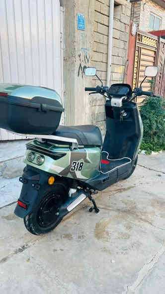 سلام عليكم ماطور شحن للبيع نوع الماطور 318اباجي مواصفات نضام بكR لايت زينون عالي وناصي خلاط اشاير شغالة ماطور نضيف شغل ومشي  بي مواصفات فول ماطور كدام العين الوصل مال شرأ موجود السعر 565 وبي مجال خدم الطيبن  الرقم ***********
