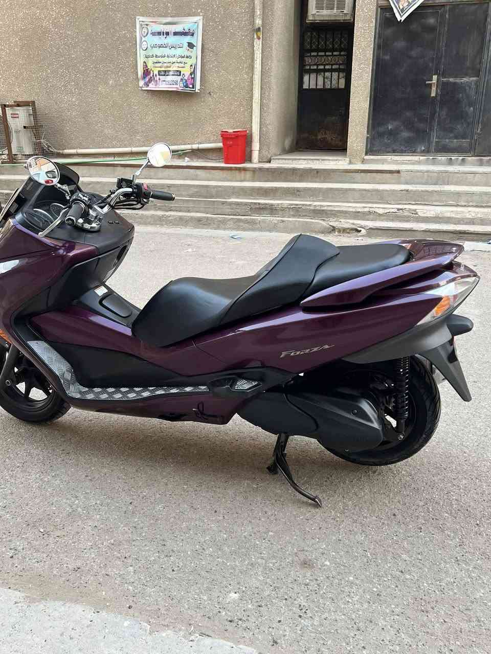 #تـــحفــه_فــنـيـه #رمبه_وكاله #زيرو
ياالله فورزه MF صفر 10 ماركه (D) جديده لوك  وكاله شركه زيرو ماشيه21 الف نظافة 💯بل 💯  لون مميز كرزي 🍒المواصفات 
7 كير 4 تحويلات 
نظام سبورت +اوتمواتيك 
بصمات عدد 2
سويج طوارئ عدد 2
سايد بريك +كلوب جنطه 
ستاند حساس 
المسافه المقطوعه 21 الف زيرو
الدراجه بحاله الوكاله بعدهه الجناي يتصل ويدلل مكاني بغداد   رقم 📱 ***********
