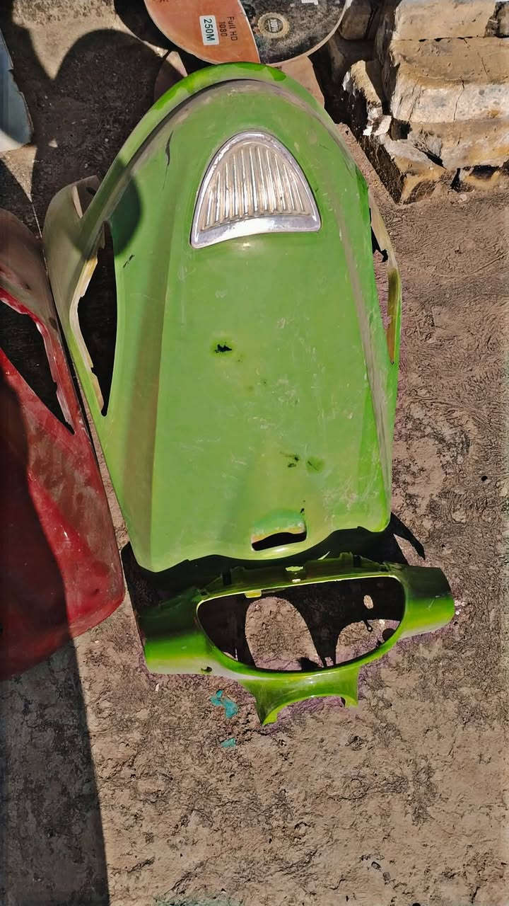 غراض دراجه فراشه للبيع ابيع شلع جوه سوك قيم واخذ مكاني النجف شارع مطار قرب باب خروج مطار متواجد واتساب دائماً رقمي ***********
