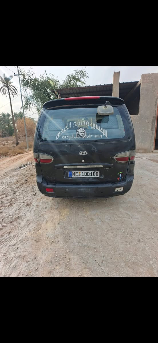 أريد مراوس بستانا راس برأس المكان طوريج هاذه رقمي *********** ولخاص مفتوح. السعر ٤٠ السياره متجايه معمره
