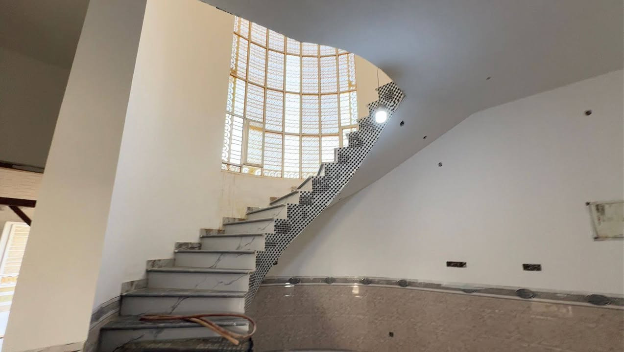 بستان مع بيت حديث المساحة 4دونم
المكان ناحية الفضليه صوب الشارع سياحي باتجاه الناصريه  كما موضح في الصور للستفسار خاص او الاتصال على هذا الرقم 
***********
