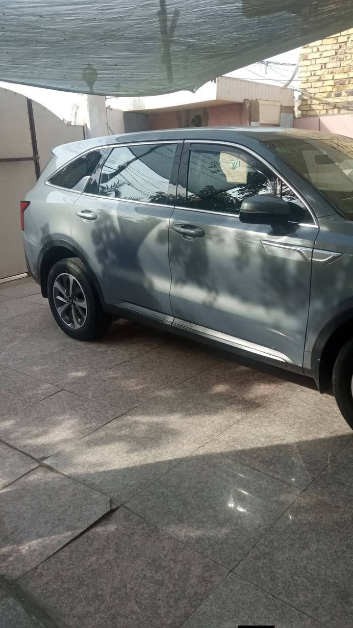 السلام عليكم كيا سورينتو موديل ٢١رقم بابل الحادث جاملغ خلفي تعديل بارد فقط الباقي مكفول مواصفات السياره كامره تحديد مسار رادار حساسات خلفيه قياده ذاتيه اربعه سلندر مكينه ٢٥٠٠سبعه راكب شاشه كبيره اربعه وضعيات قياده وتحديد مسار وتحديد سرعه ، مكاني حله للتواصل رقم ***********
