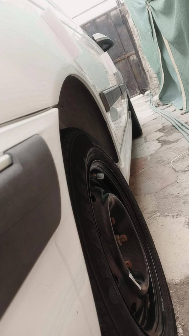 سيارة بيجو بارص موديل 2023 
كفالة عامة 
محرك / كير / تبريد / كفالة 
حدادية / تخم تاير / جددد
سنوية ٢٠٣٠ 
ملاحظة سيارة أقساط باقي سنة وتصير حرة استقطاع مباشر إلكتروني 
السعر ٧٥ وبية مجال للشراي 
*********** أبو حسن
