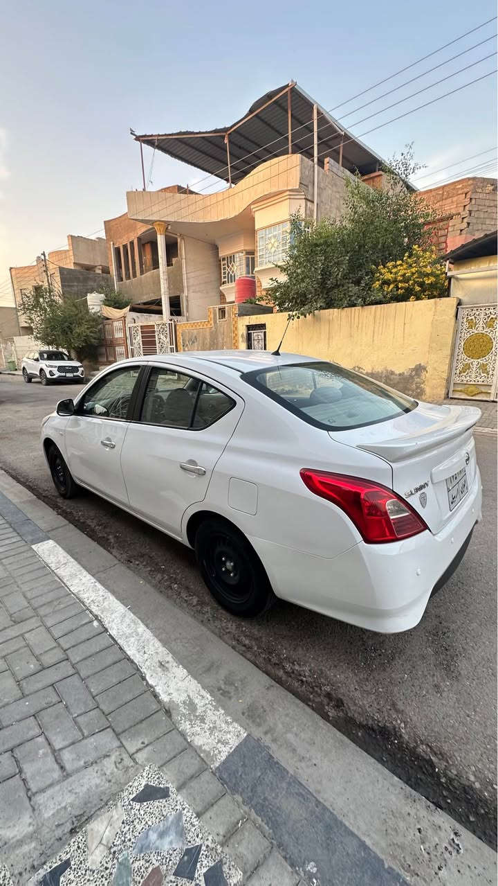 السلام عليكم نيسان هندي 2021 صني كفاله  ماعدا رصعه مامبينه ماشيه 56 كيلو سنويتها ما منتهيه السعر 115 وبيها مجال مكاني بصره حي المهندسين *********** البصرة, العراق
