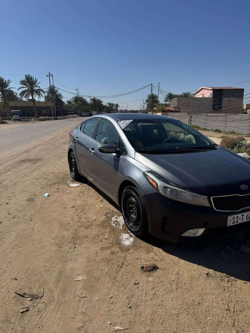 السلام عليكم كيا فورتي  موديل 17فول مواصفات 
1
على 
1
سياره بيه 5قطع 
مكان سياره كربلاء عارضه 110وييه مجال
***********
