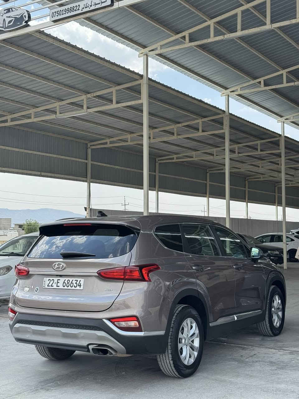 Hyundai Santa Fe  2019 SE
هيونداي سانتافي 2019 SE
كلين بدون صبغ بدون ارباك
سعر 158 ورقه و مجال
مكان السياره قضاء بردرش/ دهوك
تلفون واتساب 
***********
 
المواصفات :
محرك 4 سلندر المرغوب 2.4
دفع رباعي دكمة  4x4
كير + محرك + تبريد +تحويل بشرط 
تحكمات ستيرن و و بريك بصمة
شاشه كبيره تدعم كار بلي 
قطعتين تبريد امامي خلفي
كشنات السياره مخمل 
السياره جداا نظيفه وماناقصها اي شي 
ماشيه 129 الف ميل
