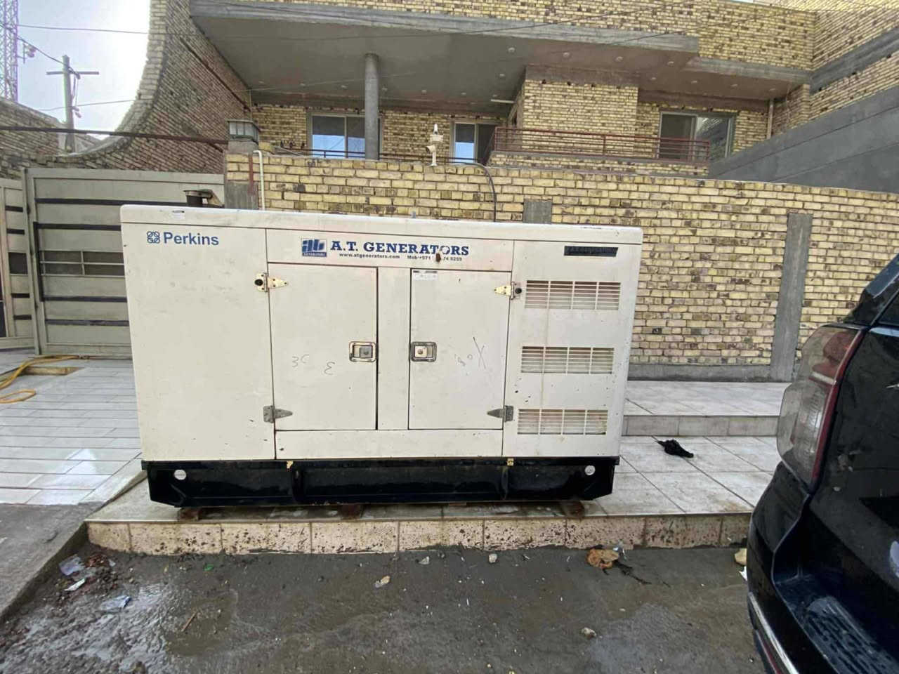 مولدة kv
45 امبير للبيع 
***********
 للتواصل والاستفسار يرجى الاتصال على الرقم الموجود
