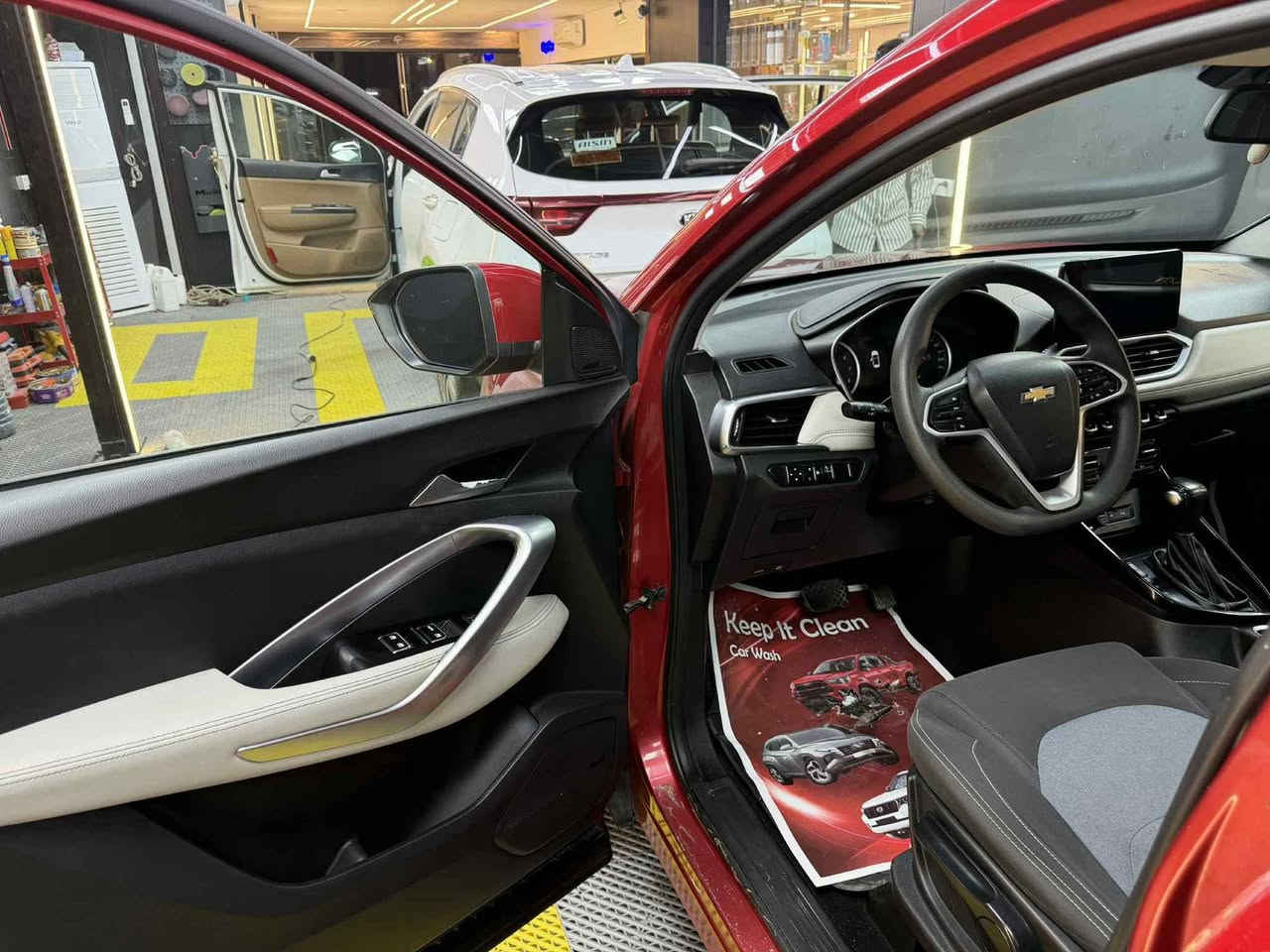 كابتيفا شوفر2021بدون حادث شراء شركة ليث العبيدي كل شي ميحتاجلها على الشركة السعر 148 وبيهه مجال الاستفسار ***********
بغداد السيدية
