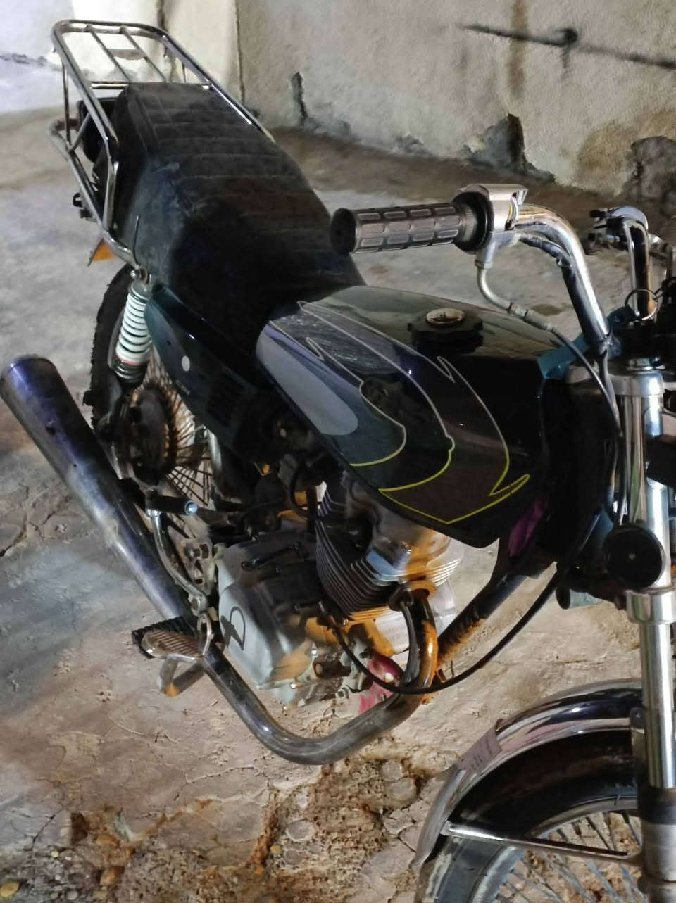 4كير كلك مكفوله سرقه عشاير مناقصه شي كامله مكمله سعر ٢٥٠ وبيه مجال قليل


**إذا كنت صاحب هذا الإعلان وتريد حذفه لأي سبب، رجاءا أرسل رسالة إلى الدعم الفني**