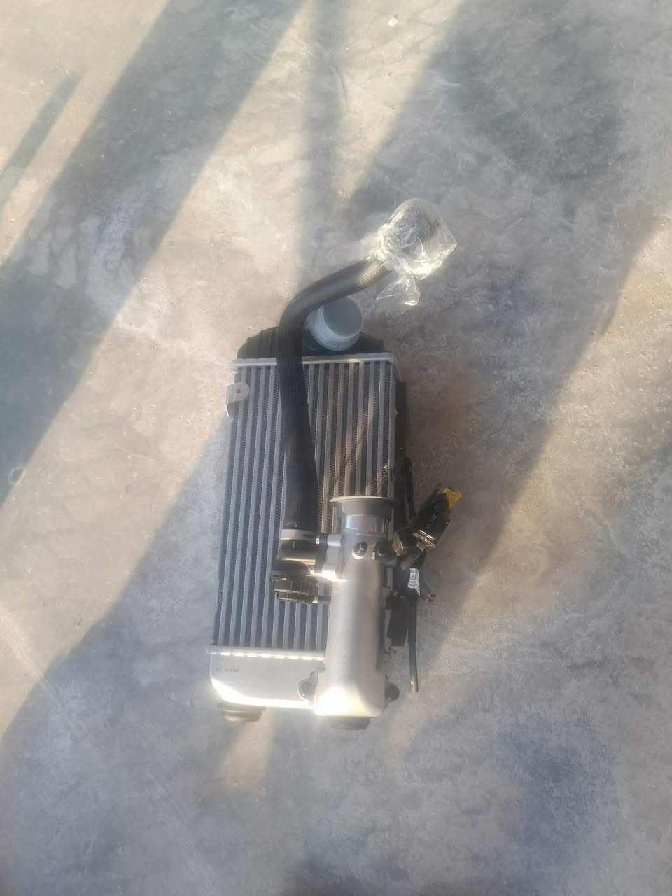 يوجد غراض  سوناتا.  24.  25.
اصلي تفصيخ . 

***********
