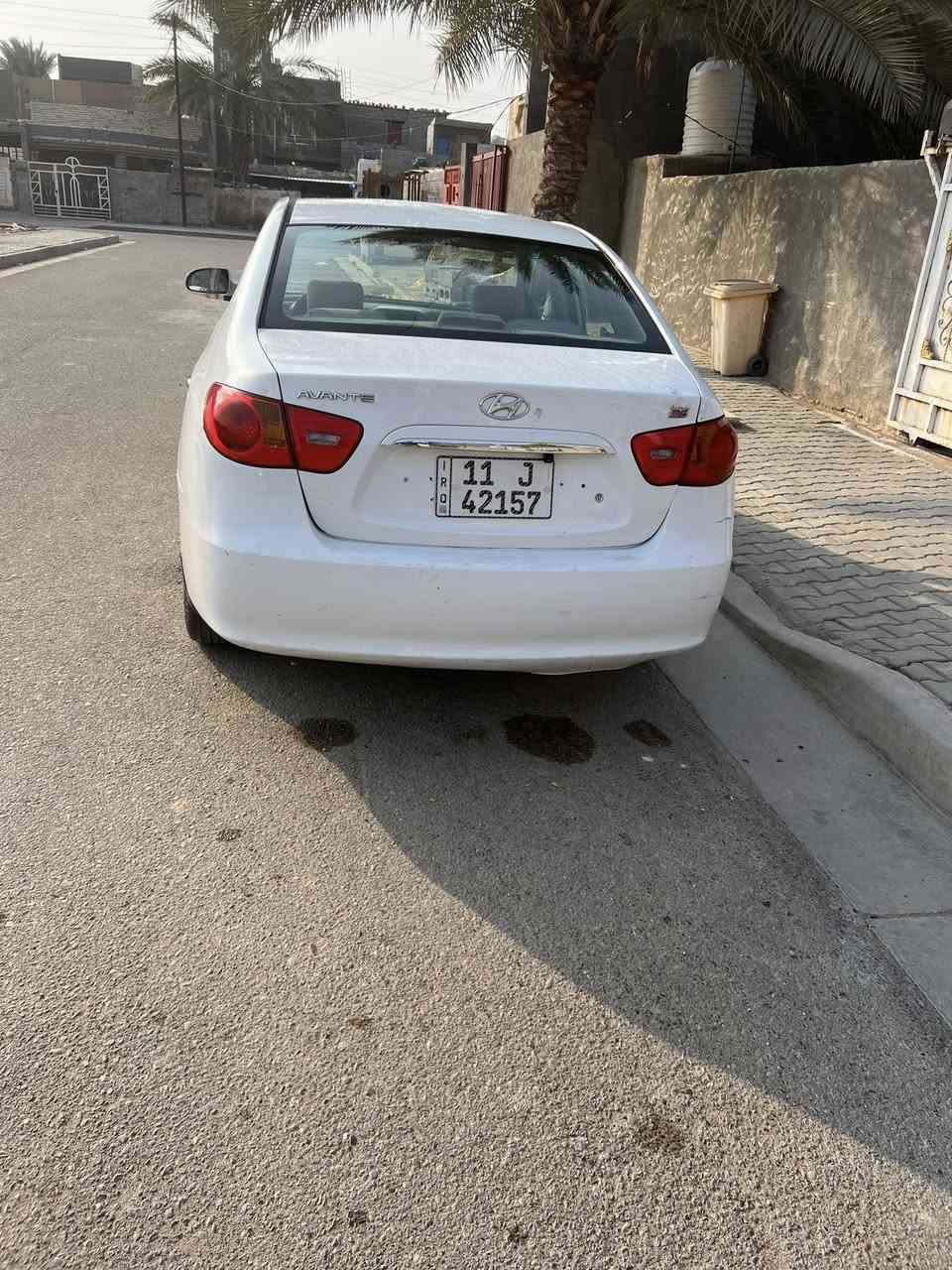 أفانتي موديل 2007بغداد باسمي هزه وسنويه وارقام جدد.گير ومحرك وتخم تاير جديد شاشه وكامره HD.  مكفوله لاصبغ ولا حادث ولاتبديل محرك 1600 دوش دكشن عالي مكفول مامفتوحه مبدله جديد السعر 107 وبيها مجال المكان بغداد المحموديه ناحية اللطيفيه ***********/***********
