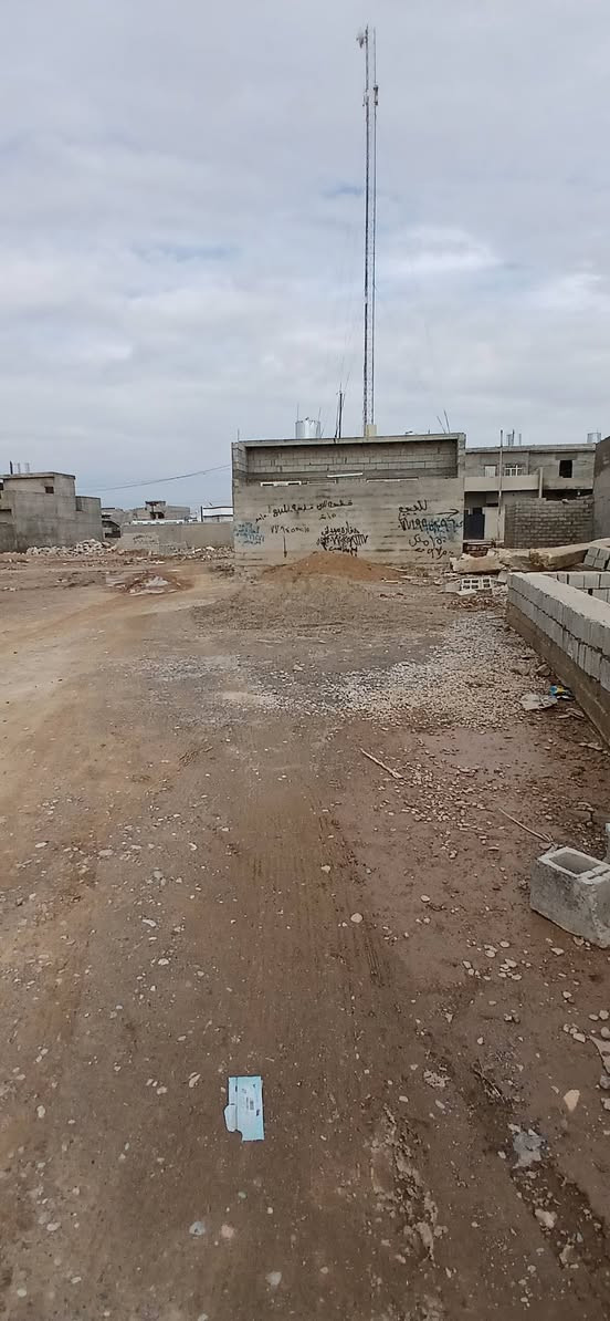 قطعــة أرض للبيع المساحة 150  متر واجه 7 او نص

السعر 19 مليون 

الموقع كركوك ساده ارجيبات قرب محطه الشمس

***********
