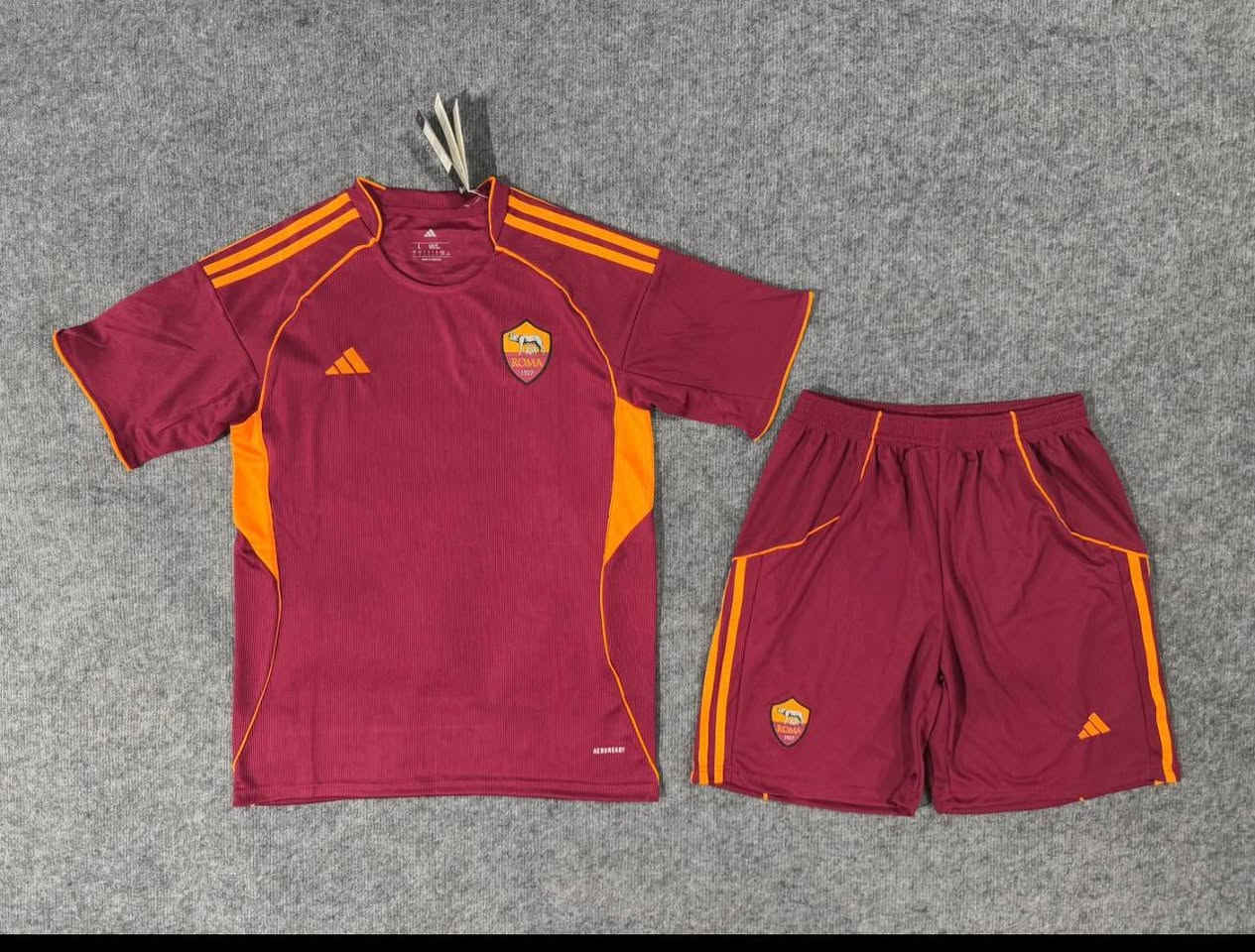 دريسات انديه 2026 الخامه التايلنديه درجه اولى🔥✅
بس 🔟 الف 
متوفر توصيل لكل شبر بالعراق 
للحجز راسلنا خاص او اتصل على الارقام التاليه :
***********
***********
#دريسات #العراق #رونالدو #ملابس #ميسي #اندية
