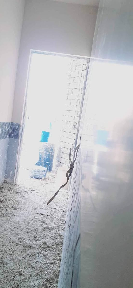 السلام عليكم كادر لباخين جص من الموصل كادر يتكون من خمس اسطوات وخمس عمال المبيت في نفس البيت الي نشتغل بي واتقان بل عمل وهذا جزء من عملنا ومن اللهالتوفيق رقم الهاتف ***********
