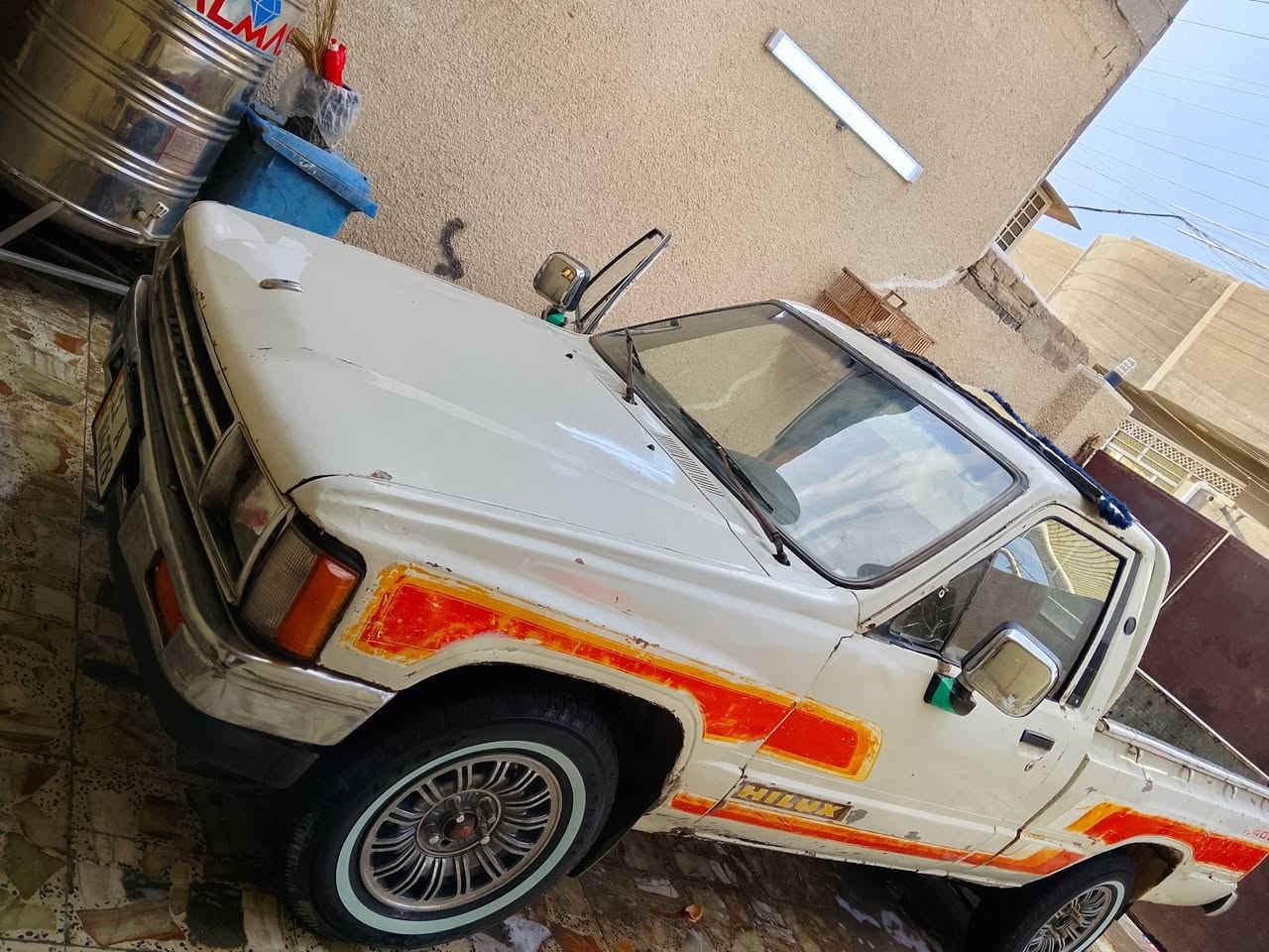 السلام عليكم
بيكم تويوتا مديل 88 محسن
تحويل مباشر 
رقم بغداد دولي 
محرك كروسيده 5 كير 
سنويه ل27
انكليزي
مكاني بغداد 
***********
***********
