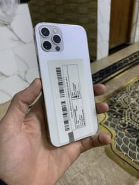 12 برو فقط برو زغير 256 جهاز كله شغال مكفول من كلشي وتر بروف بطاريه 93...