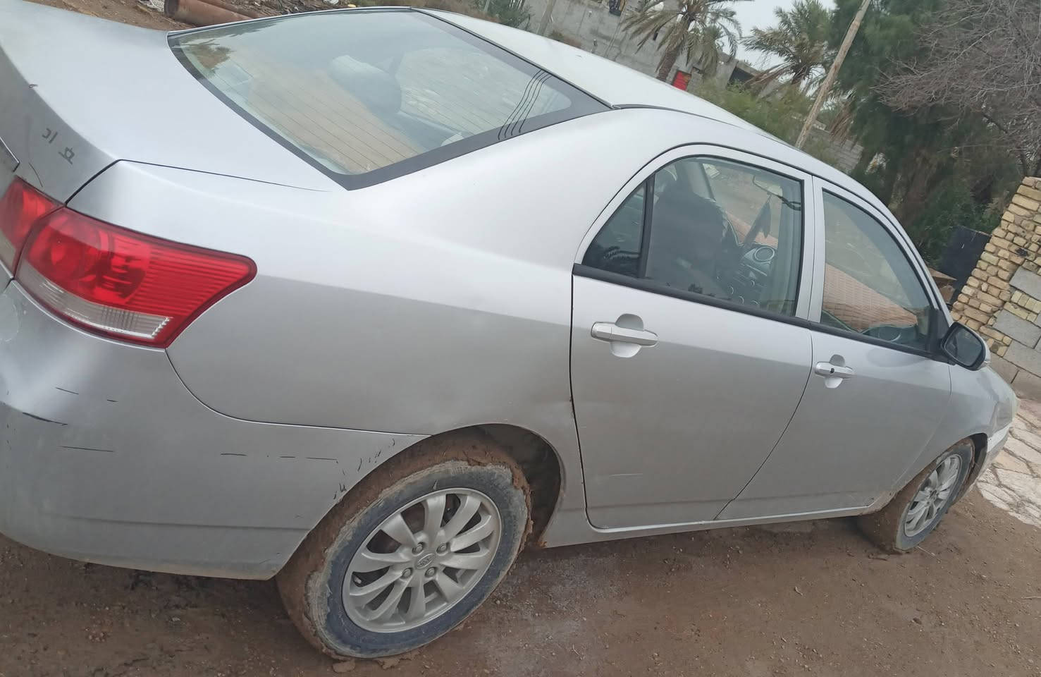 السلام عليكم
سياره بي واي دي للبيع موديل 16 G3  اوتماتيك 
سنويه الحد ال 29 
سياره مكفوله كفاله عامه  سياره كلش حلوه مامتعوبه ماشيه 11 الف 
رقمه ميسان  مداور ثاني يوم  سعر 63 وبيه مجال  مكان السياره ميسان وباقي التفاصيل اتصل ع ***********
