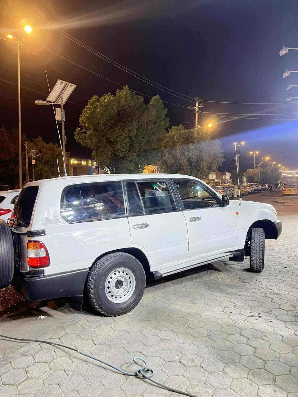 للبيع رقم اربيل دولي بيهه صفحه مصبوغه بس اثر تشاريف واكعه على صوب العبري  السياره جاهزه من كلشي دبل اسبير دبل تانكي شاشه دمام ليت زنون مكينه كير جاهزه من كلشي وصورت الحادث بل صور العنوان نجف السعر 120  جاهزه من كلشي ماتخسر الف عليهه المديل 2001 ***********
