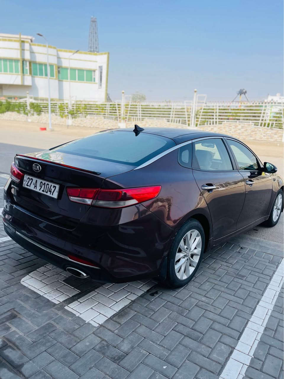للبيع كيا اوبتيما موديل 2016 وارد كندي رقم ذي قار رقم وهزه جديده سنويه 28 مواصفات اس اي عاديه شاشه كامره تحكات محرك 2400 السياره جاهزه محرك كير حداده تبريد ثلج تخم تاير مابيهه اي نقص عوزهه بس سايق السياره حادثهه من كندا جاملغ وباب صفحه اليمنه بدون دواخل وهنا بلعراق صار بيهه رشات صبغ ابيع حزام اتكفل رسميات وعيب شرعي والباقي شوف العين السعر 104 بسعر الاكسنت وهاذا رقم راعيهه مكان السياره البصره *********** البصرة, العراق
