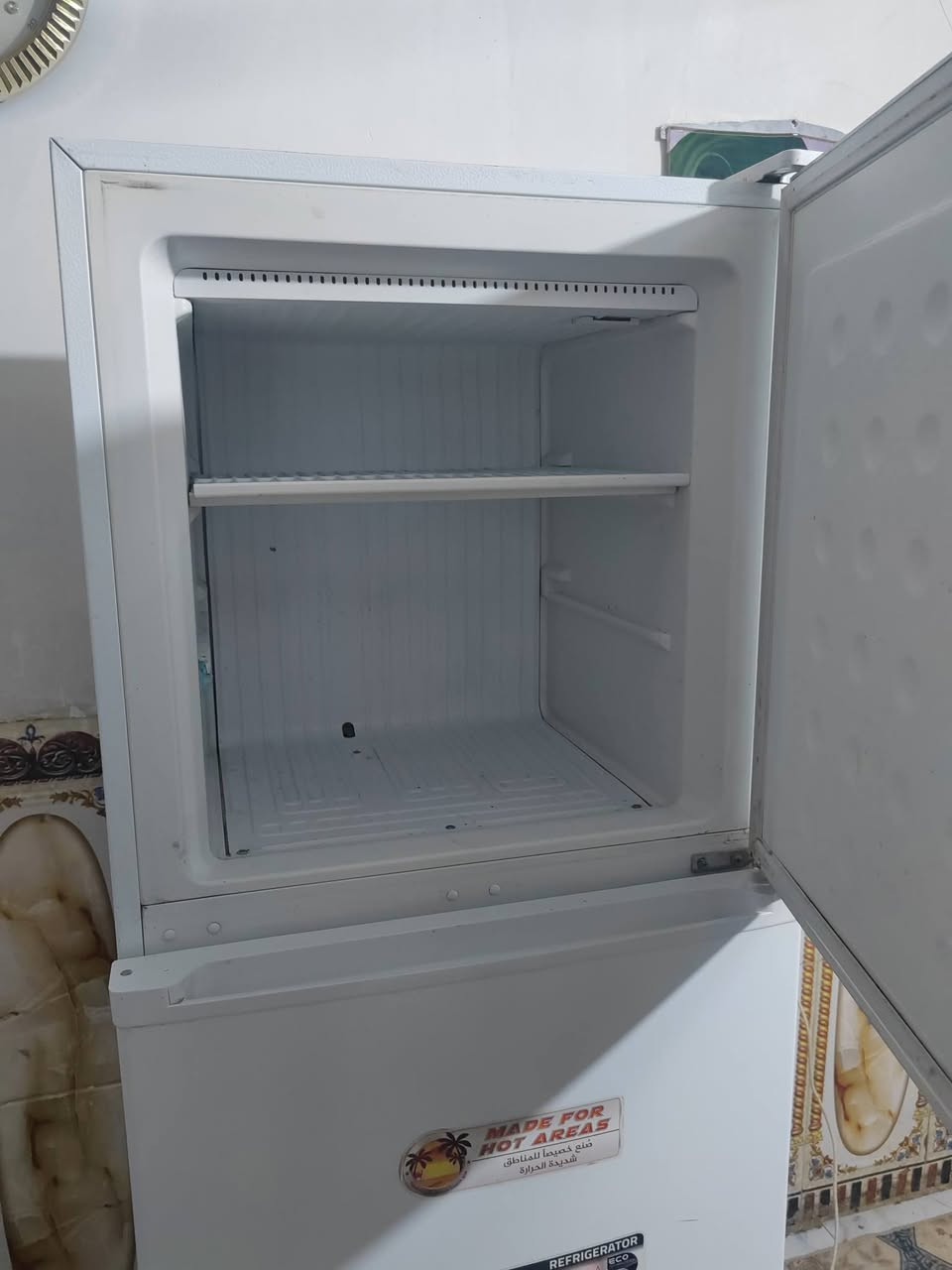 سلام عليكم ثلاجه اخت الجديده بس كارتونه مابيهه نضافه فول تجميد شرط فوك وجوه مال عائله السعر ١٧٥ الف بيع سريع العنوان الشعب ***********
