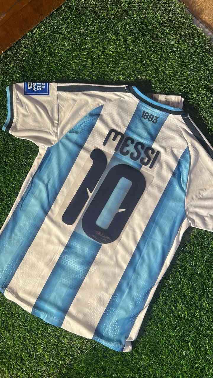 دريسات كاس العالم 2026 نسخة اللاعب شعار الجلاتين توفر والكمية خير وبركة ❤️🤚🏻 #العراق #كاس_العالم #خانقين


**إذا كنت صاحب هذا الإعلان وتريد حذفه لأي سبب، رجاءا أرسل رسالة إلى الدعم الفني**