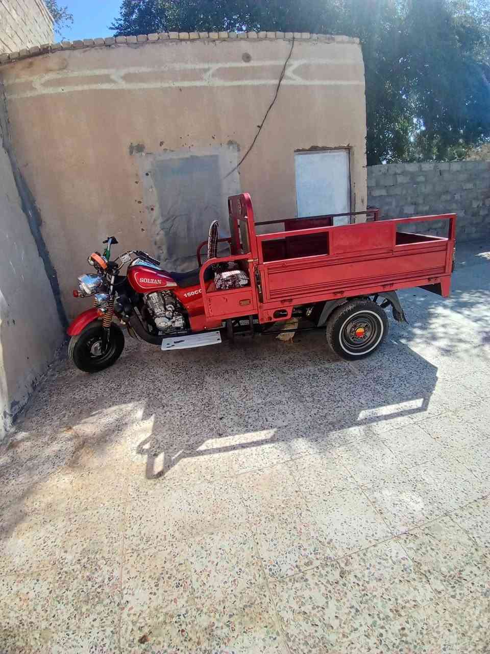 سلام عليكم شباب ستوته صلطان للبيع مديل 22كفاله عامه ستوته نضيفه مابيها خياسات شاصي كفاله عامه السعر3000وبيها مجال مكاني قضاء الميمونه ناحيه السلام ***********رجاء رجاء الموشراي لايتصل
