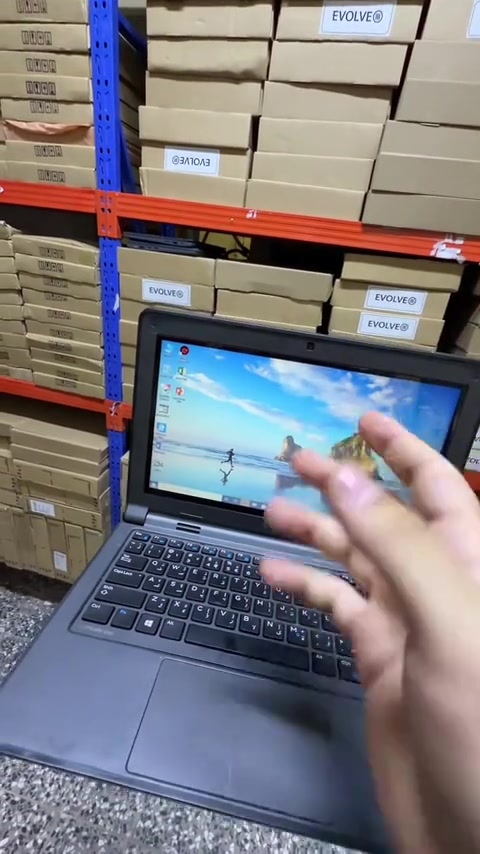 عرض خاص لمدة يومين  لابتوب شركة دل  ذاكره 300GB رام 4  شاشه لمس  فقط ب 69 الف  توصيل مجاني كل العراق  ضمان شهرين  ***********
