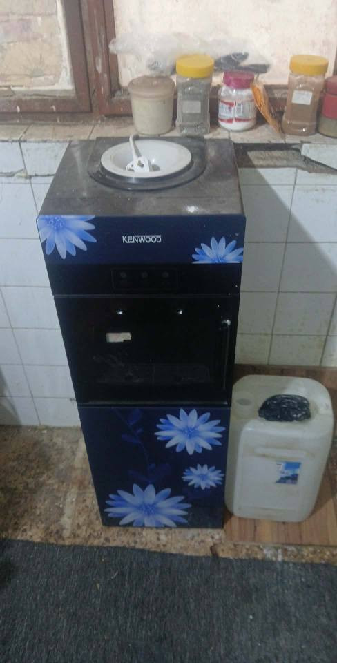 الأغراض. نظيفه جدا  ثلاجه وطباخ و براد *********** الميمونة, ميسان
