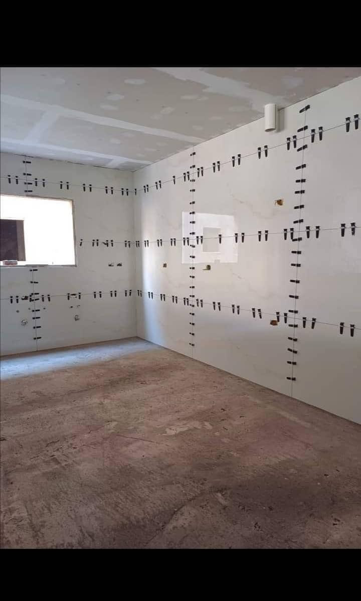 سلام عليكم خلفه سيراميك متفرغ  ***********
