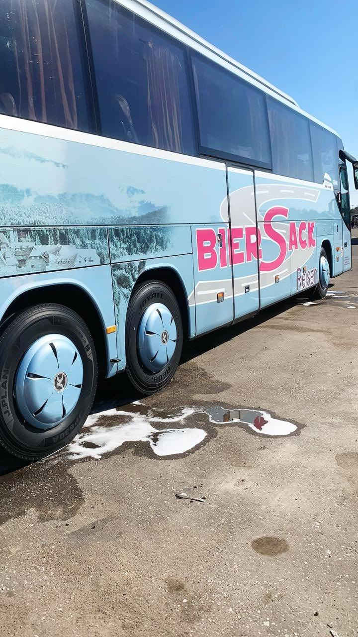 باص جيتي 16 للبيع
2006 اصل 
السياره كامله للاخير 
59 مواطن 
فاتح وياله 
وحداده فول
تبريد زعانف + تبريد مناميه 
ب870 وبيه مجال قليل 
الرقم ***********
