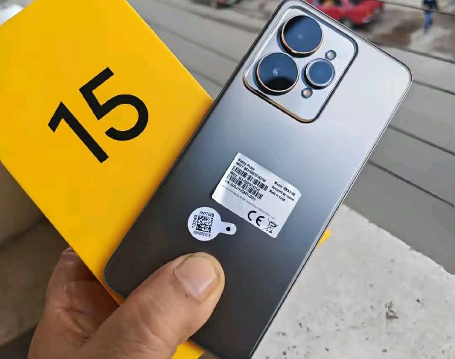 مراوس realme 15 5G ريلمي 15 في جي نضيف بس بيه هاي خطوط كله مكفول جهاز خو جديد كارتونه وياه فقط مراوس


**إذا كنت صاحب هذا الإعلان وتريد حذفه لأي سبب، رجاءا أرسل رسالة إلى الدعم الفني**
