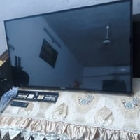 أل جي OLED • ٥٠ بوصة • نظيف جداً