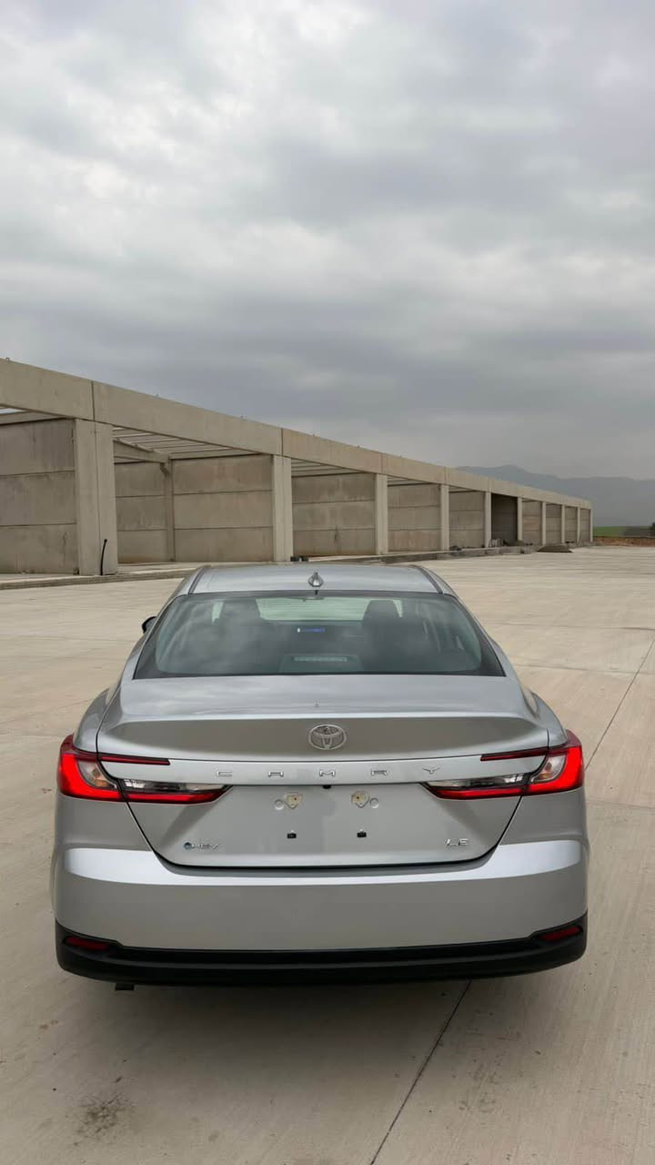 السلام عليكم 
كامرى 2025  هايبرد
السعر :190 ومجال 
اللوان :سلفر  
عداد المسافة :6 الف  
ملاحظة السيارة : فقط بوند صبغ  بدون دواخل 
ارباگ طاك مرجع بلادى 

المواصفات : 
‏‎بصمة ابواب 
‏‎بصمة تشغيل 
 تشغيل عن بعد (𝐑𝐞𝐦𝐨𝐭𝐞 𝐒𝐭𝐚𝐫𝐭)
‏‎شاشة   
‏‎كاميرة
هاند بريك بصمة
اوتو هولد (𝐀𝐮𝐭𝐨 𝐇𝐨𝐥𝐝)  
اوتو ستارات (𝐀𝐮𝐭𝐨 𝐒𝐭𝐚𝐫𝐝)
اوتو ستارات (𝐀𝐮𝐭𝐨 𝐒𝐭𝐨𝐩)
رادار امامي (تحديد مسار)
‏‎رادار جانبي (نقاط عمياء)
‏‎رادار خلفي (التحذير من الاصطدام)
‏‎حساسات امامي
‏‎حساسات خلفي 
نظام (𝐄𝐜𝐨)
نظام (𝐍𝐨𝐫𝐦𝐚𝐥) 
نظام (𝐒𝐩𝐨𝐫𝐭)
تحكمات  استيرن
كشنات كهربائي
كشنات هيتر 
تبريد لمس
لايتات (𝐋𝐞𝐝) ليد زينون بيلادي
بكلايتات (𝐋𝐞𝐝) ليد بيلادي
ويل كروم 

وبعد هواية مواصفات…

‏‎تفاصيل اكثر الاتصال علی ارقام التاليه  

𝐖𝐡𝐚𝐭𝐬𝐀𝐩𝐩-𝐕𝐢𝐛𝐢𝐫
☎️[***********]

عنوان📍عقره اكر, نينوى
