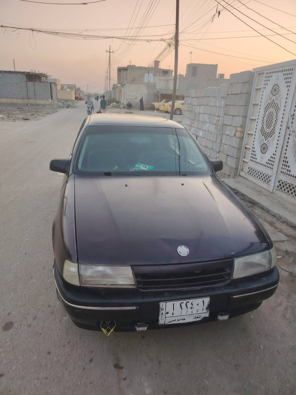 اوبل فكترا  كير ومكينه كفاله سياره جاهزه وكامله ما نقصه شي وترايك بيها وين ما تريد   رقم نجف  وكلها عله وضع البلاد ما محور بيها شي  هاذا رقمي ***********  لليحب يستفسر  السعر 18 وبيها مجال مكاني الناصريه سوق الشيوخ
