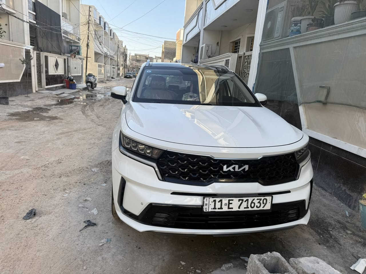 السلام عليكم سورنتو فول مكفوله  ٢٩٠ الف بيه مجال.  بغداد  ‭٠٧٧١ ٨١٣ ٨٨٣٨‬
