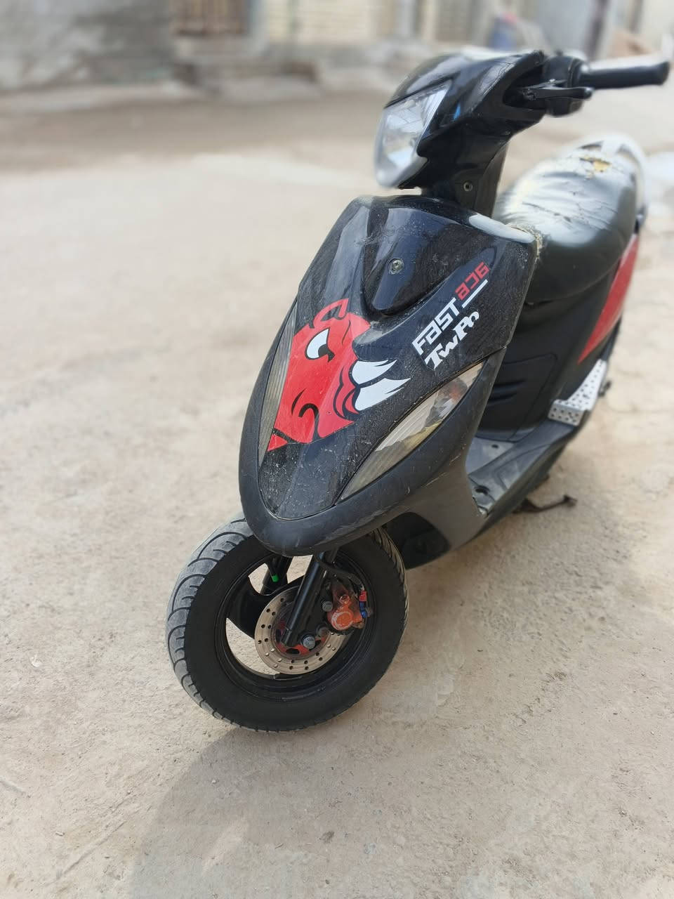 سلام عليكم دراجه ماكس عدله نضيفه حيل
متوازي وريد بيهه كله جديد دراجه من كلك نضيفه نضيفه تجي تفحص وتاخذه وتروح رقم *********** تصل وبيك خير وتدلل
