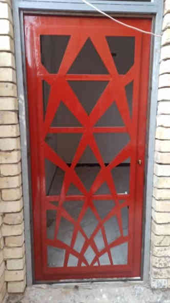 بسم الله رحمن الرحيم تعلن حدادة الياسين عن تخفيض الاسعار باب كندور قياس 150×3 سعرة  400 الف مصبوغ اساس  كامل / بوب مناور قياس 110×3اسعارهن راح تكون 240 الف مصبوغ اساس
شبابيك قياس 150×250 اسعارهن راح تكون 185 الف  تغليف جنل مصبوغات اساس 
ابواب سلايت نظام تشطيب قياس 3ونص اسعارهن  640 الف
 ابواب نظام لامبري قياس 110 ×3اسعارهن راح تكون  260مصبوغ اساس ولون 
ملاحظه جميع القطع المذكورة حديد ثقيل 2 ملم تارس ونقل علينة  العنوان الرمادي التأميم شارع 60 عبر جسر الجامعة للاستفسار مراسلة الصفحة او الاتصال على الرقم ‏‪***********‬‏
قدوري ياسين
