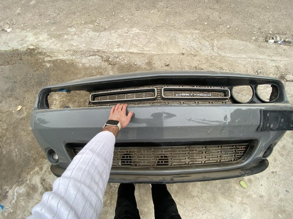 دعاميه SXT بلاديه تفصيخ لون سمنتي بدون تصليح وبدون صبغ
بيها ماسكات + فسفورات هم اصليه + مازدات صيني قيم بليرضي الله 
مكاني بغداد السيديه 

***********
