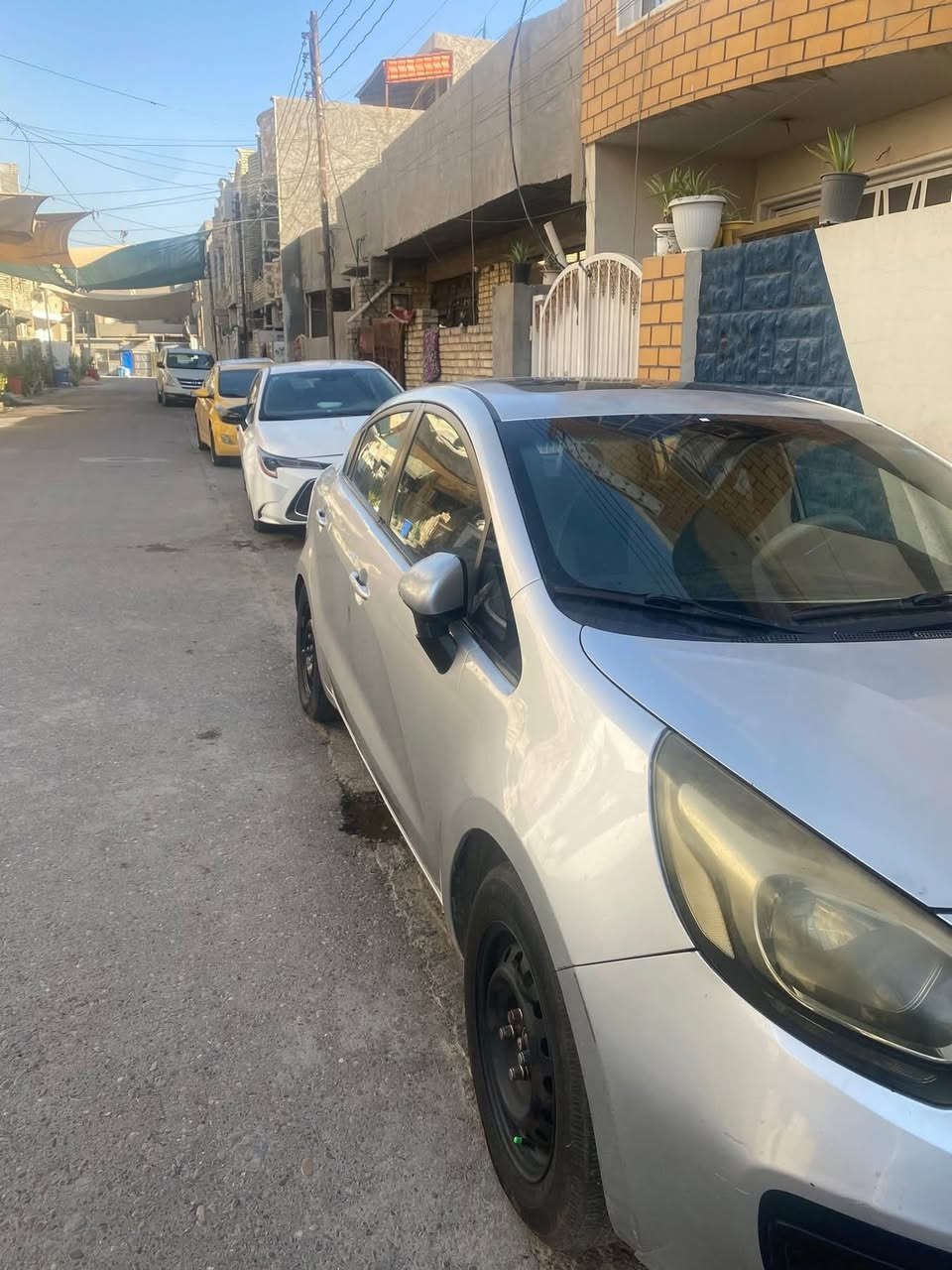 السلام عليكم
كياريو خليجي موديل 12

محرك 1600

رقم بغداد انكليزي جديد

فول مواصفات عدة البصمة

شاشة كامرة خلفية حساسات

شاير بلمري مري شفط

فتحة سقف نظام ايكوو

تدفئة تبريد ثلج

تخم تاير باتري جديد

بدون حادث لاتبديل لا صبغ

بيهة جاملغ امامي جهة سايق معدل 

بيهة جراد بلقمارة خفيف كلش ع بارد وبيهة طخة بسيطة بلهلال الخلفي

 موضح بسونار

سعر90$ 

مكاني بغداد الدورة 

***********
